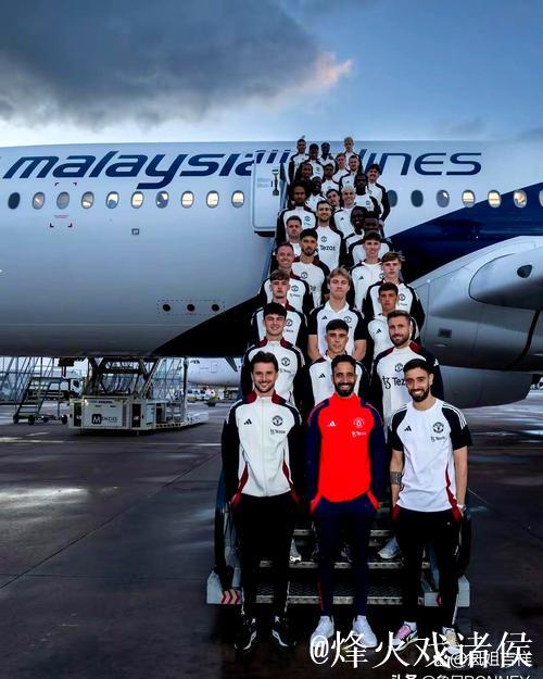 曼联跟队:本月连续四次无缘欧冠资格区 曼联跟队:本月连续四次无缘欧冠资格区